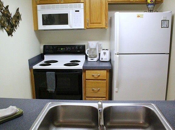 5th image of 5930 A1a S Unit 9D