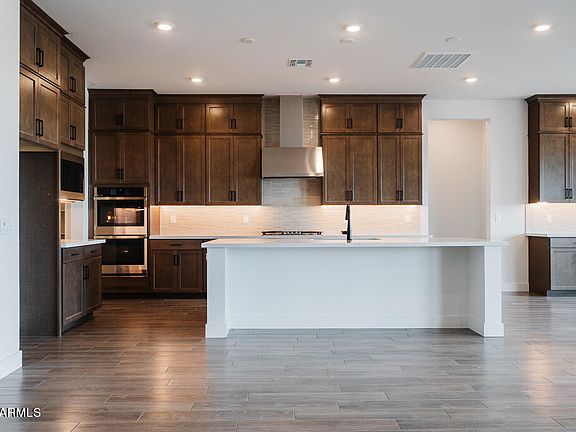 5th image of 10006 S 37TH Avenue