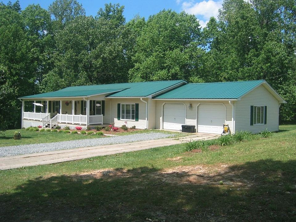 1st image of 196 Twin Lakes Dr