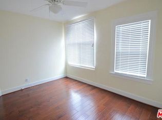 4255 Rosewood Ave, Los Angeles, CA 90004