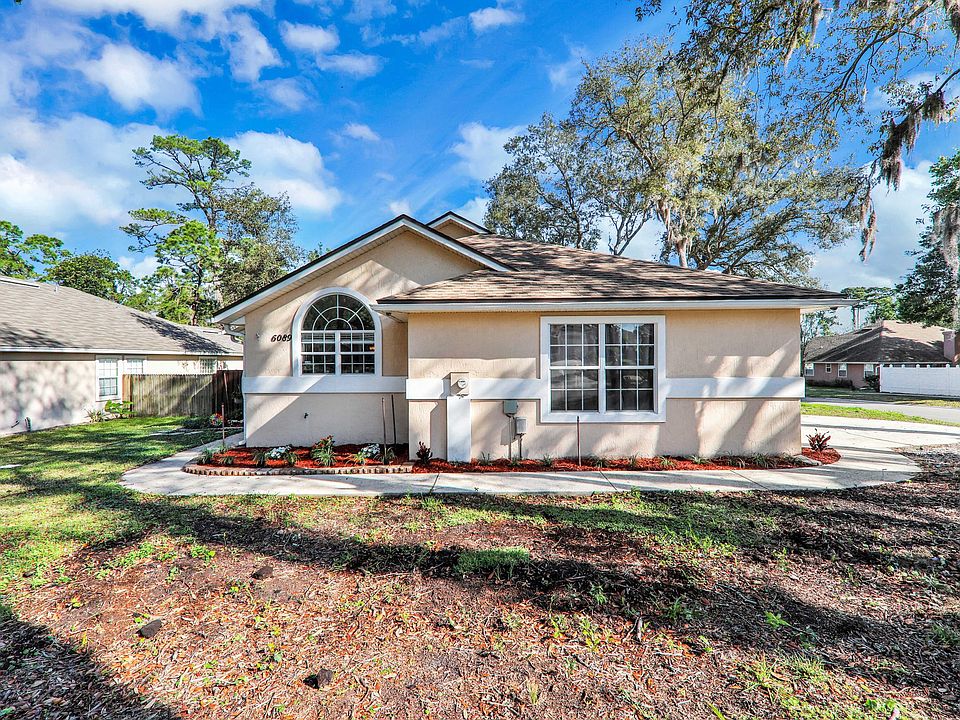 1st image of 6089 Winding Bridge Dr