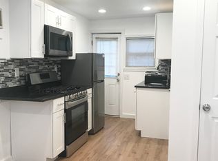 95A Beacon St #A, Somerville, MA 02143