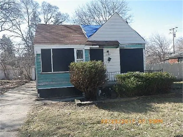 7525 Saint Marys St, Detroit, MI 48228