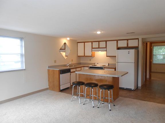 Kitchen/living room