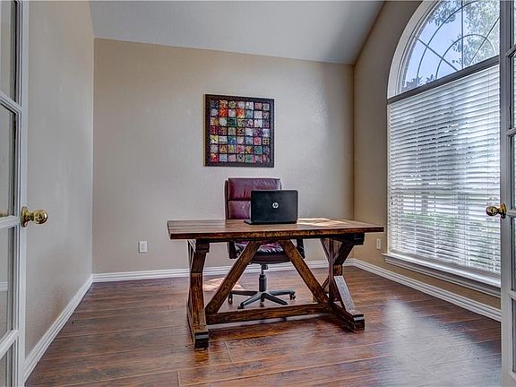 5th image of 5108 Raincrest Dr