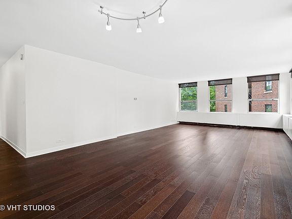 5th image of 2626 N Lakeview Ave APT 208