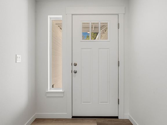 5th image of 6075 NW Elliott St