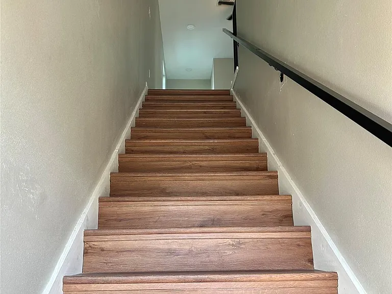 8321 Coma St — Photo 14