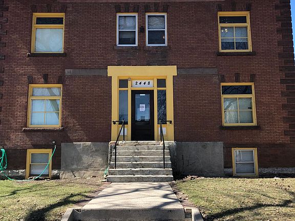 5th image of 2448 Lyndale Ave S APT 5