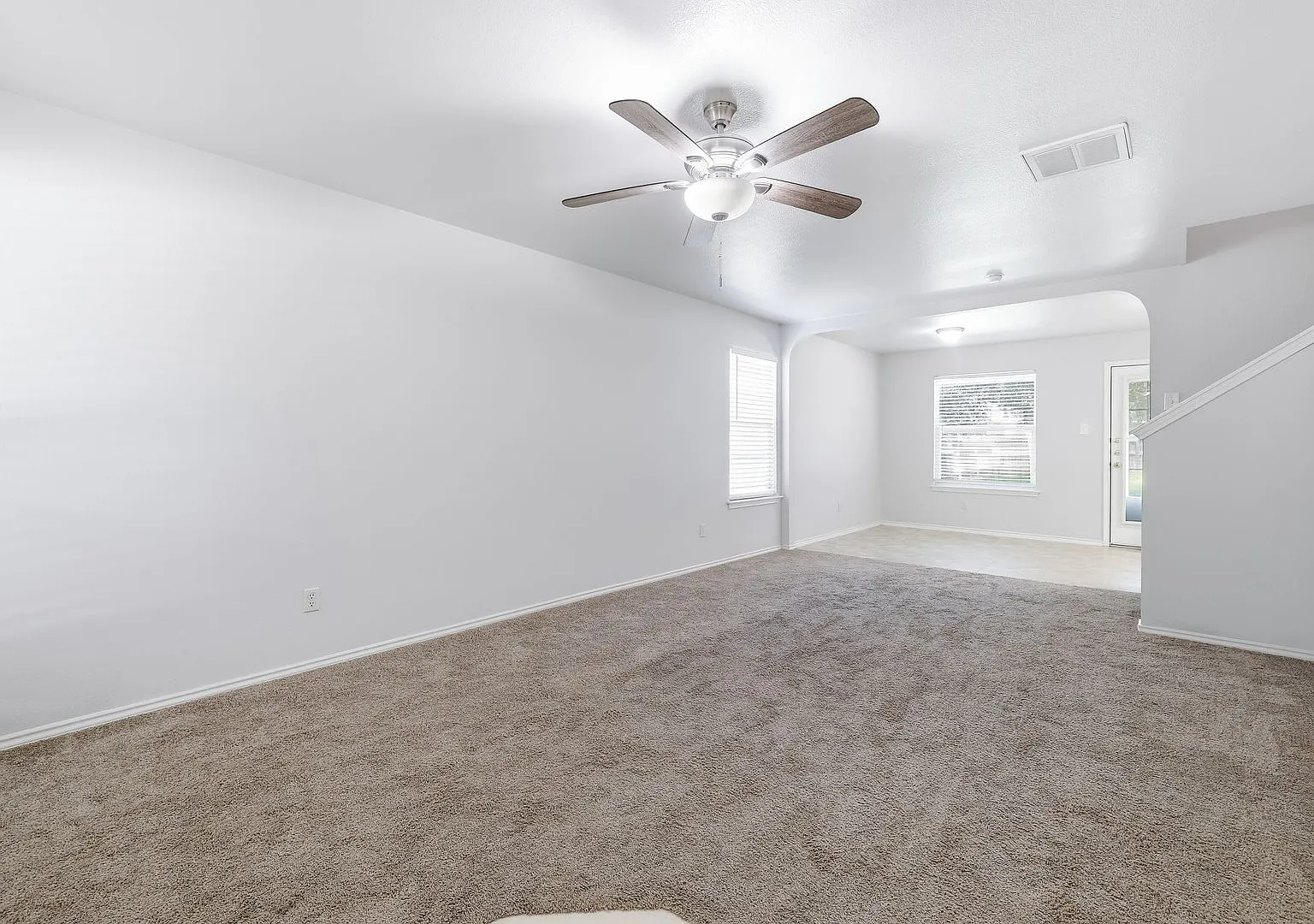 Resort-Style Amenities in Wildhorse Community — Photo 2
