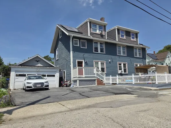 6 Eight Almont St, Methuen, MA 01844