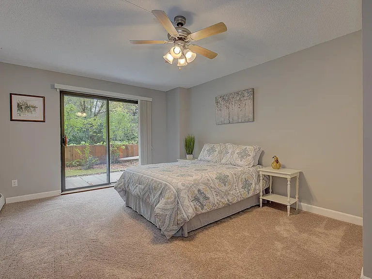 10531 Cedar Lake Rd #213 — Photo 7