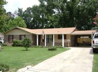 2315 Aberdeen Rd, Dothan, AL 36301