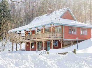 677 Dover Rd, Newfane, VT 05351