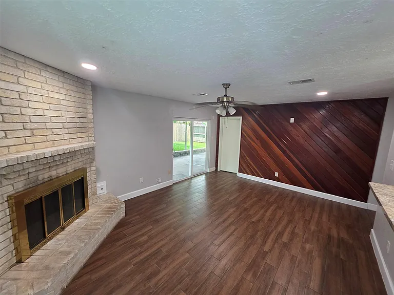 11634 Eaglewood Dr — Photo 7