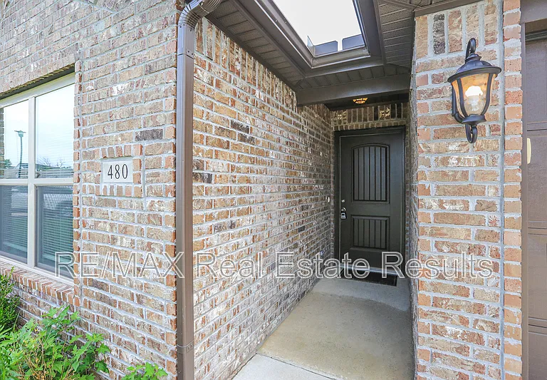480 Rama St — Photo 4
