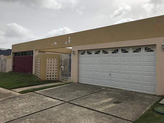 2nd image of 438 Calle Gran Ausubo