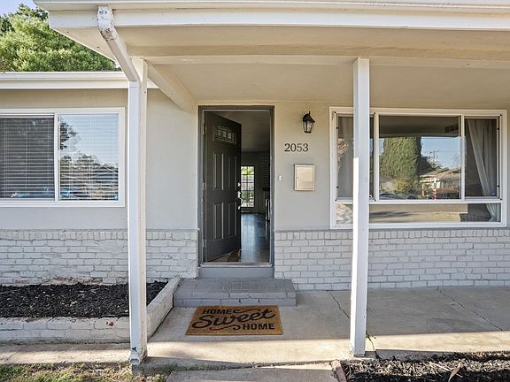 5th image of 2053 W Portola Ave