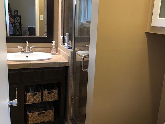 Updated 3/4 master bath