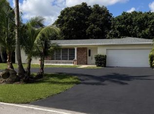 11480 Tara Dr, Fort Lauderdale, FL 33325