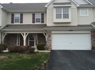 2160 Pembridge Ln, Joliet, IL 60431