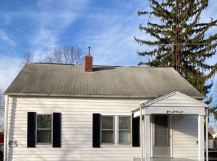 976 Woodlawn Ave, Newark, OH 43055