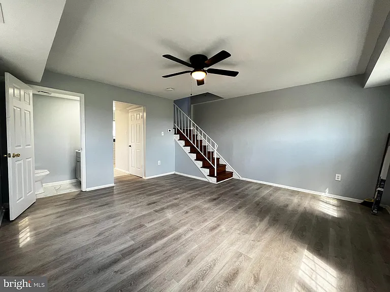 4930 Eads Pl NE — Photo 3