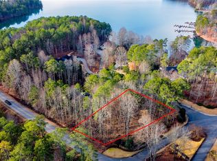 201 Wild Oak Ct, Seneca, SC 29672