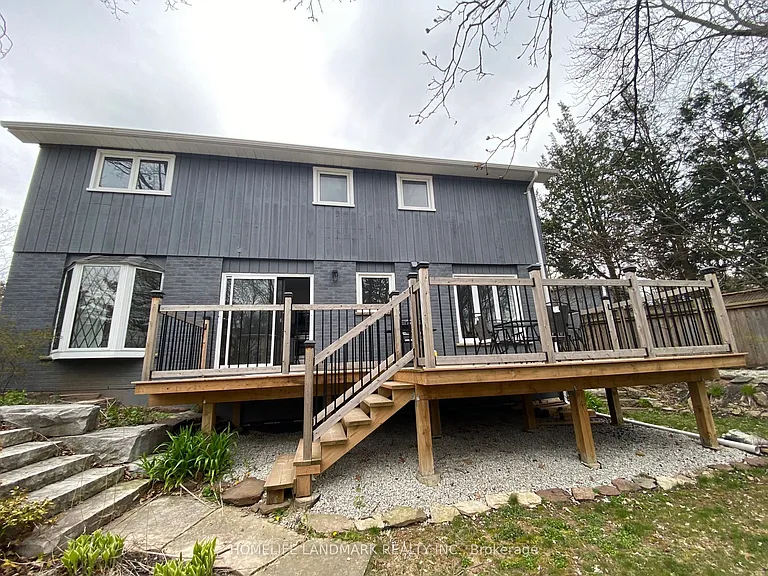 210 Valleyview Ct — Photo 5
