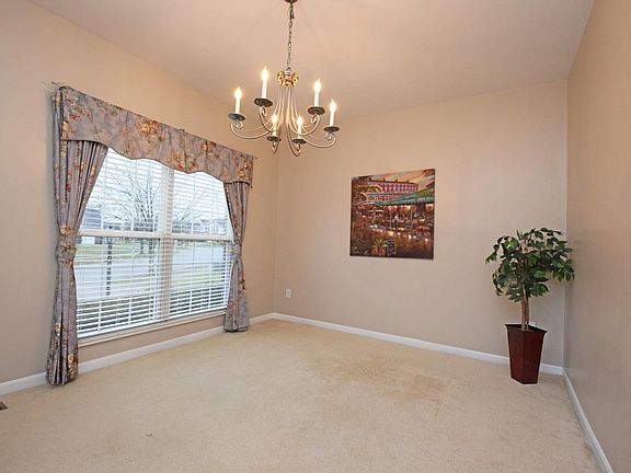 5th image of 8377 Ashmont Way