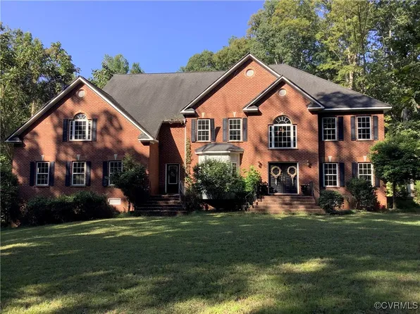 2738 Ravenwood Rd, Columbia, VA 23038
