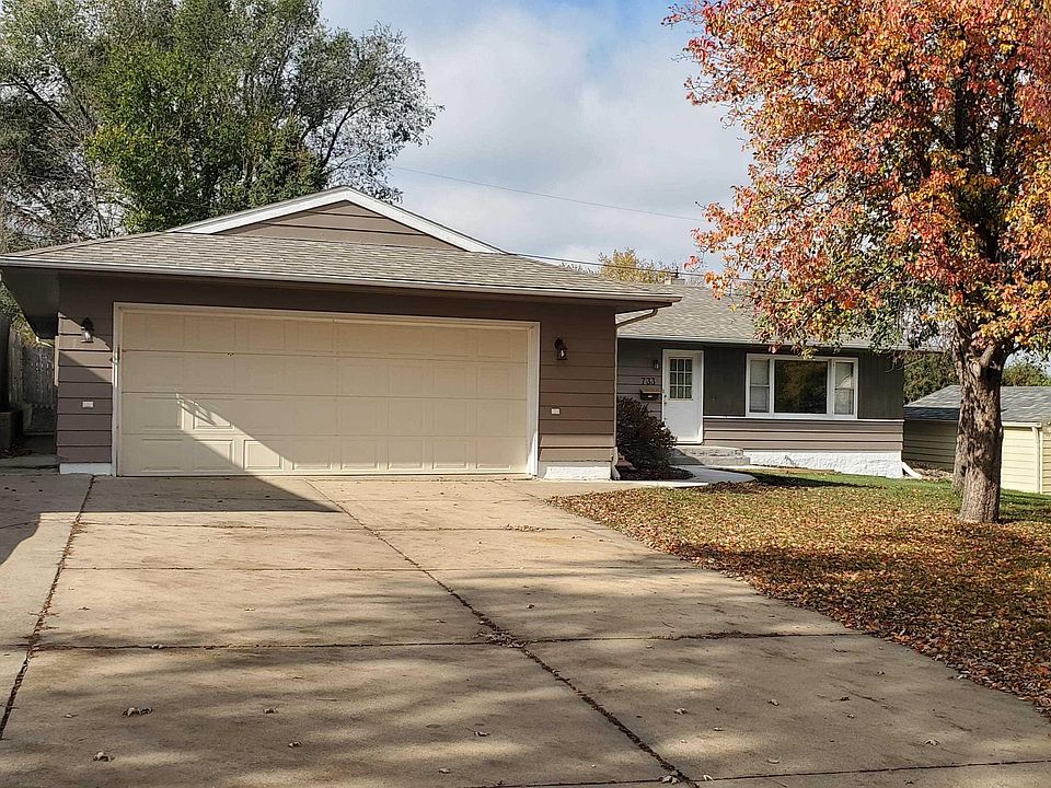 733 S Willow Ave, Sioux Falls, SD 57104 MLS 22401572 Zillow