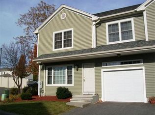 22 Gerard Ln, Chicopee, MA 01020
