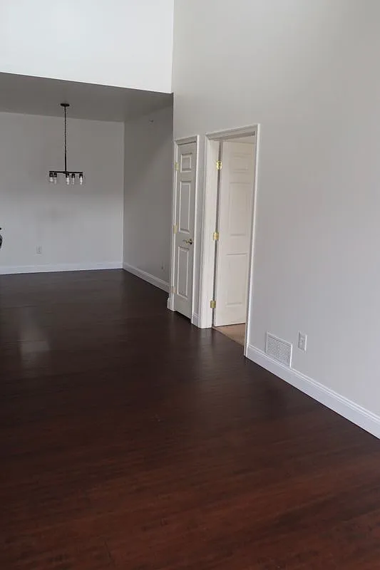 2 bed, 2.0 bath, 1337 sqft, $2,250 — Photo 4