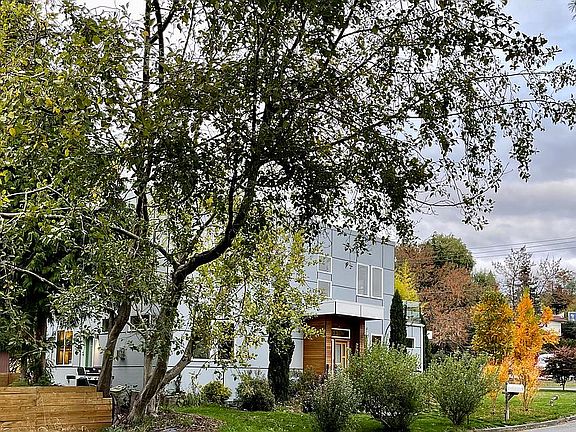 wrap around fenced area