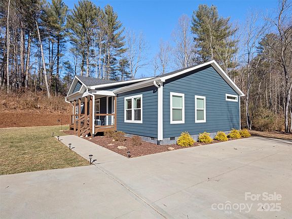 4th image of 263 Moss Hill Dr