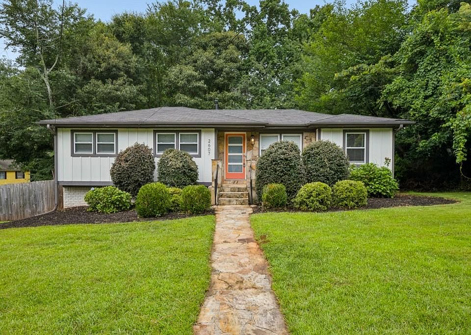 1st image of 2607 Hatfield Cir SE