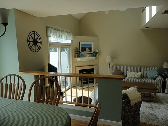 5th image of 28 Southcliff Dr