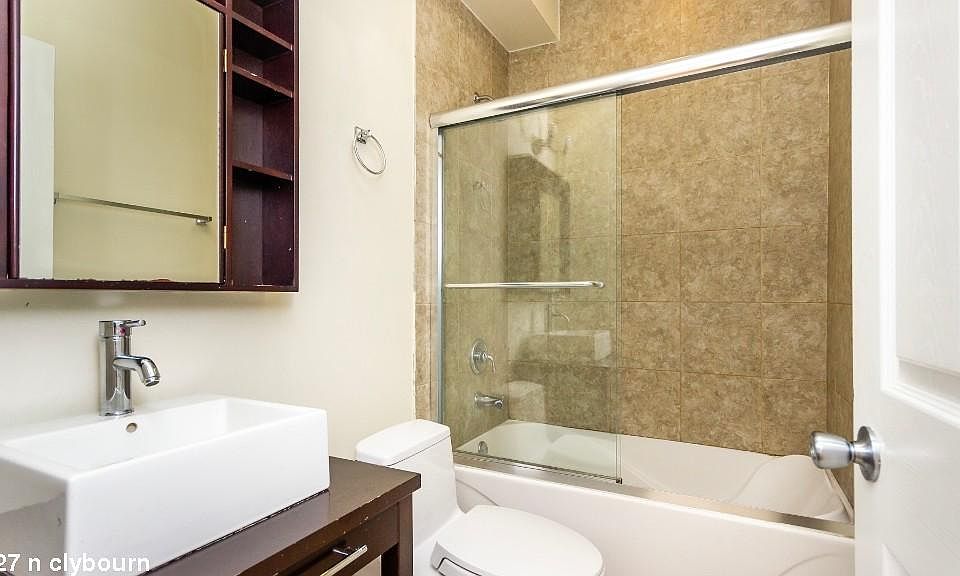 1st image of 1627 N Clybourn Ave #1611