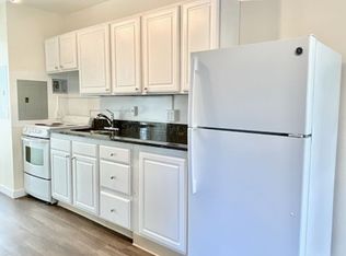 525 E Harrison St #105, Seattle, WA 98102