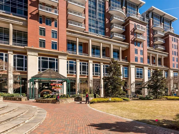 435 S Tryon St Unit 905, Charlotte, NC 28202