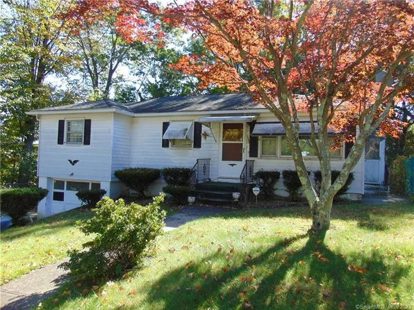 27 Everitt Street, Waterbury, CT 06704