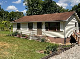 230 Zicks Rd, Buckhannon, WV 26201