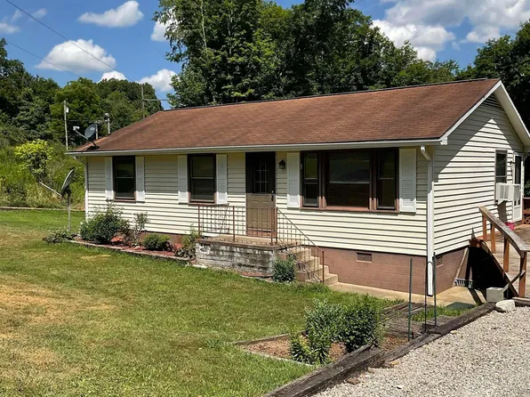 230 Zicks Rd, Buckhannon, WV 26201