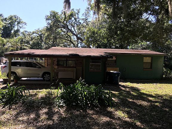 2nd image of 7013 Oakwood Dr
