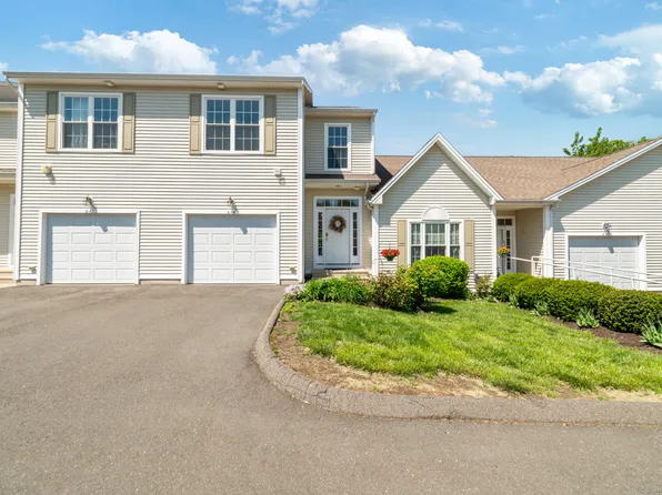 370 Emmett Street APT 8-8, Bristol, CT 06010