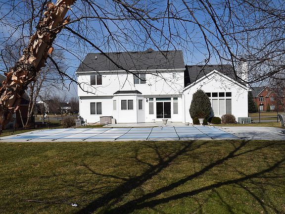 2nd image of 8198 Golden Oak Cir