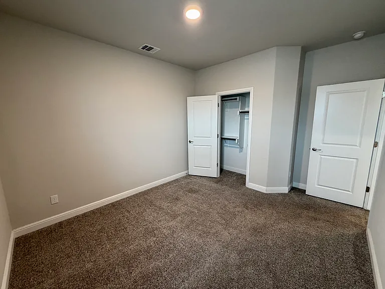 2340 Goodnight Ranch Dr — Photo 19