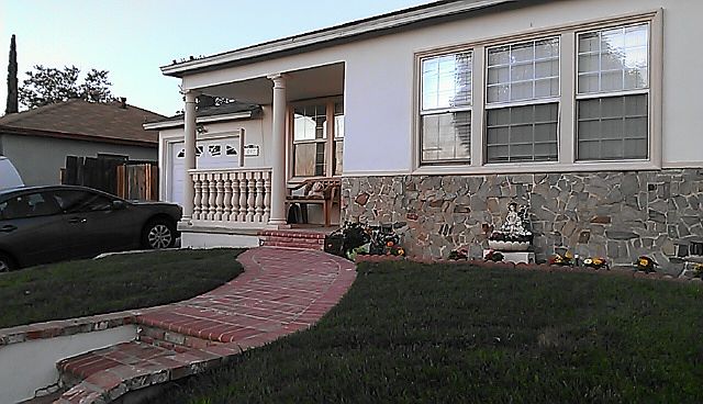 1st image of 10922 Whitegate Ave