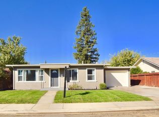 1248 Pleasanton Pl, Oakdale, CA